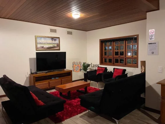 Imagem Chácara com 4 dormitórios à venda, 4000 m² por R$ 2.000.000 - Monte Verde - Camanducaia/MG