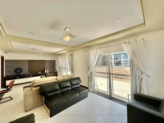 Imagem Cond. Golf Village - 4dorms/3sts, 2 escritórios, gourmet e piscina!