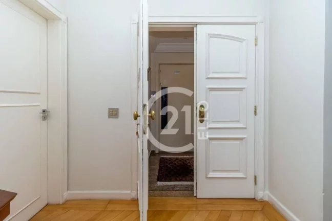 Imagem Apartamento com 4 dormitórios à venda, 198 m² por R$ 3.250.000,00 - Moema - São Paulo/SP