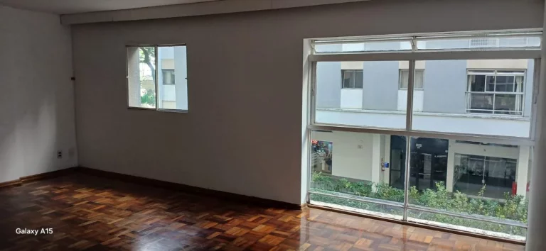 Imagem Apartamento com 3 dormitórios e vaga de garagem na Bela Vista