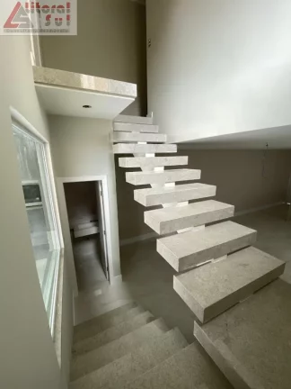 Imagem SOBRADO NOVO 03 SUITES COM PISCINA CHURRASQUEIRA NA TUPI PRAIA GRANDE SP