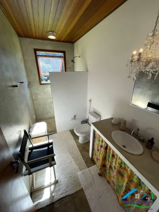 Imagem Seu Refúgio na Serra: Chácara com Vinhedo, Pomar e Casas Equipadas!