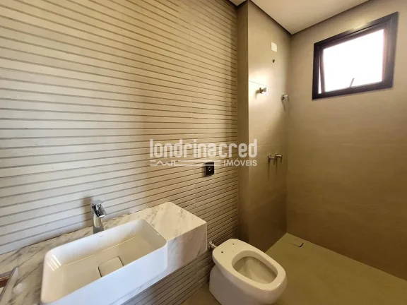 Imagem Casa de Alto Padrão com Piscina Aquecida no Condomínio Aranguá Tauá – Sofisticação e Qualidade de Vida em Londrina