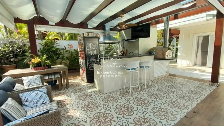 Imagem Casa de Luxo em Condomínio na Enseada - Guarujá-SP: 5 Quartos, 5 Suítes, 2 Salas, 7 Banheiros, 4 Vagas, 350m².