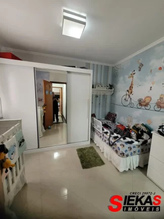 Imagem Linda Casa em Condomínio à Venda em São Paulo-SP, Cidade Patriarca 2 quartos, 2 suítes, 2 salas, 3 banheiros, 4 vagas, 95m².