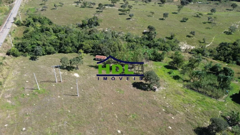 Imagem Chácara com 30,87 Hectares beira asfalto 85 kms de Goiânia