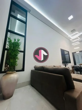 Imagem Casa Térrea com Acabamento de Classe A: Localizada no Condomínio Primor das Torres. Casa térrea c...