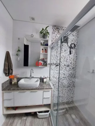 Imagem Sobrado à venda 3 Quartos, 3 Suites, 4 Vagas, Nova Gerty, São Caetano do Sul - SP