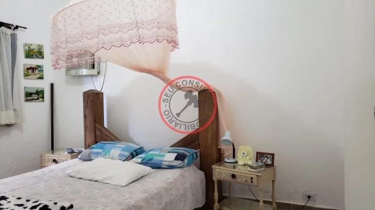 Imagem CASA TERREA COM 2 QUARTOS AMPLO JARDIM EM BOIÇUCANGA