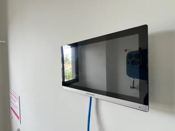 Imagem Apartamento para Venda em Florianópolis / SC no bairro Cachoeira do Bom Jesus