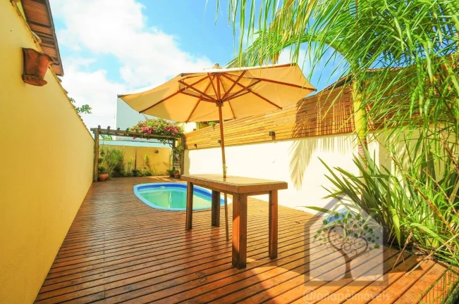Imagem Casa Geminada à Venda – São João do Rio Vermelho, Florianópolis