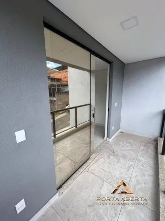 Imagem Casa Duplex - 03 quartos sendo 01 suíte - Bairro Jardim Vitória cód -1469