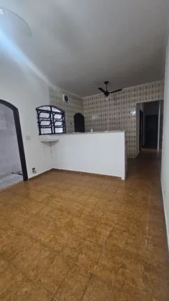 Imagem ? Viva o seu sonho à beira-mar! Imagine morar em uma casa onde o conforto, a praticidade e a localização se unem para oferecer qualidade de vida todos os dias. Essa é a proposta desta belíssima casa geminada, localizada a poucos passos da praia do Maracan