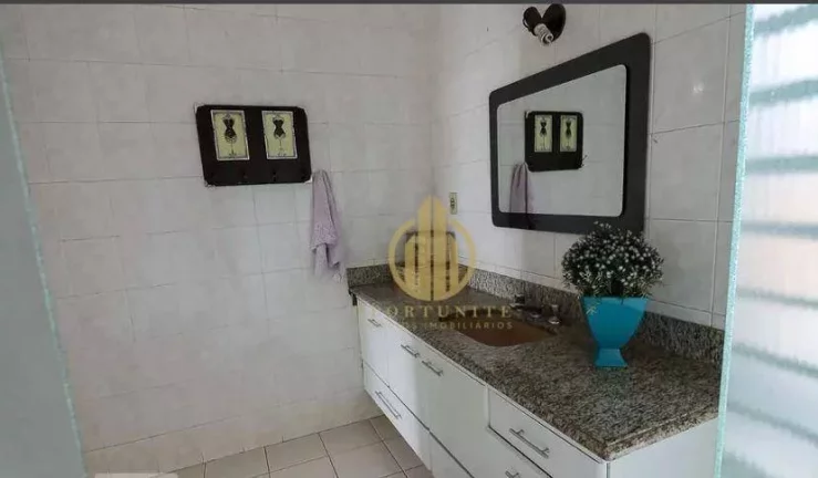 Imagem Sobrado com 3 suítes na Lagoinha