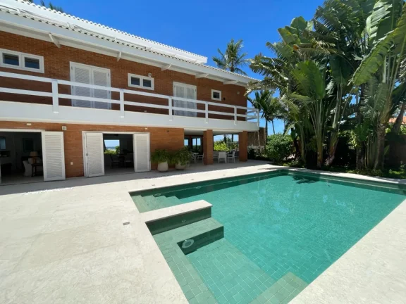 Imagem Casa única na Riviera de São Lourenço: Módulo 5: 6 quartos, 6 suítes. Pé na areia frontal, vista para o mar e amplo espaço gourmet.