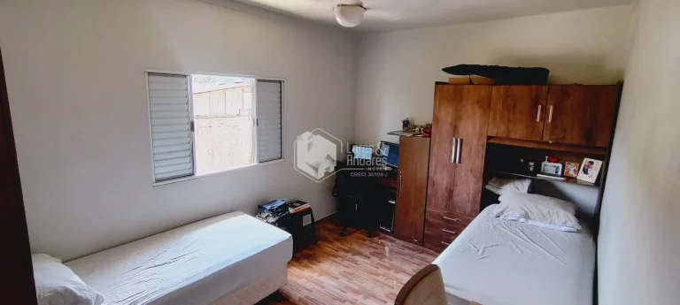 Imagem CASA À VENDA, COM 250 M² QUINTAL ESPAÇOSO, COM MÓVEIS PLANEJADOS NA COZINHA E 4 VAGAS , COM EDÍCULA - JARDIM SYDNEY, SÃO PAULO, SP