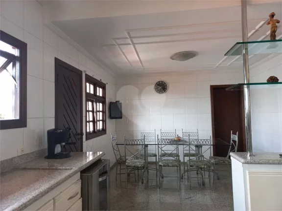 Imagem Casa à venda com 3 quartos, sendo 3 suítes, em Parque Monte Alegre, Taboão da Serra - SP