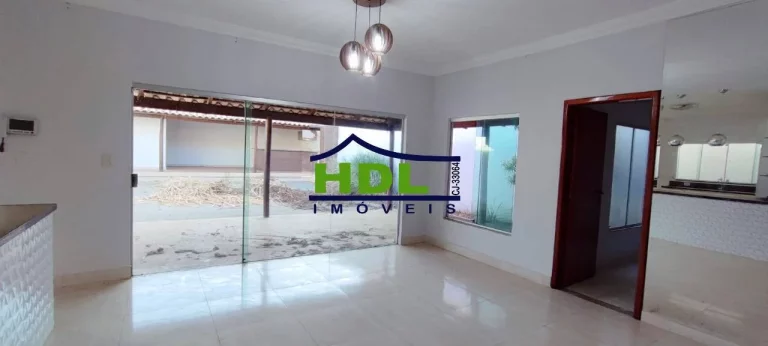 Imagem Casa Top no centro de Hidrolândia