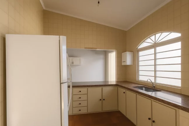 Imagem Casa de vila para venda em Vila Santa Rita com 3 quartos, sendo 1 suíte, 137m2