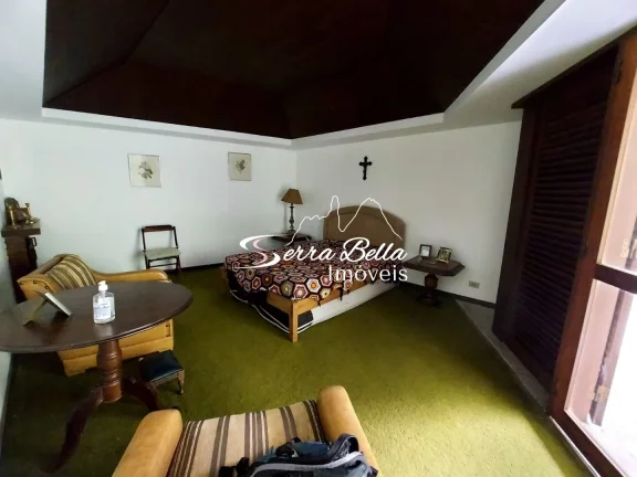 Imagem Casa com 6 dormitórios à venda, 410 m² por R$ 1.500.000,00 - Granja Guarani - Teresópolis/RJ