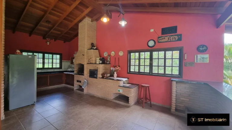 Imagem Sítio de Alto Padrão à venda em Atibaia/SP - 40.000m² por R$2.600.000!