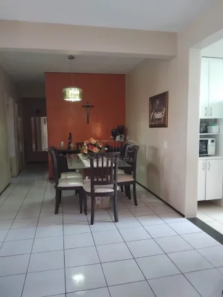 Imagem Esta é a oportunidade perfeita para quem busca conforto, espaço e localização privilegiada. Esse...