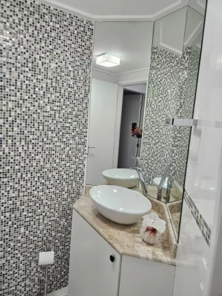 Imagem Apartamento com 4 dormitórios à venda, 170 m² por R$ 1.300.000,00 - Sorocotuba - Guarujá/SP