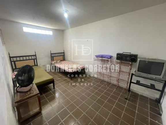 Imagem CASA DE TEMPORADA AMPLA 2 PAVIMENTOS, 3 QUARTOS E QUINTAL COM CHURRASQUEIRA, PISCINA!