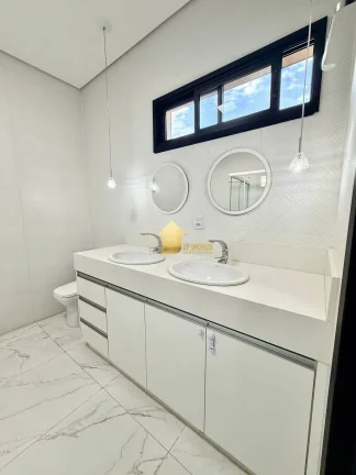 Imagem Casa 4 Suítes Térrea Condomínio Belvedere 1