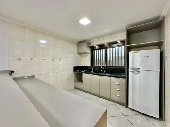 Imagem Casa 4 Dormitórios - Bairro Noiva do Mar