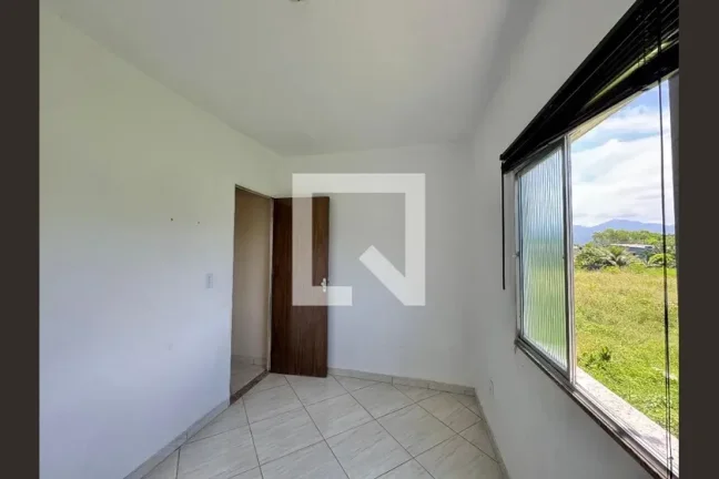Imagem Casa à Venda - Vargem Grande, 1 Quarto, 32 m2