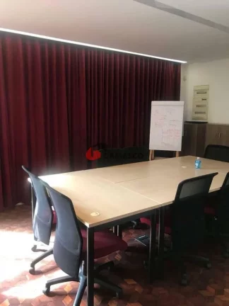 Imagem Casa comercial assobradada 220 m², 7 salas, 3 vagas, Paraíso, Santo André - SP