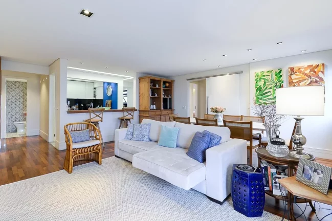 Imagem Apartamento a venda com 3 suítes e 2 vagas na Avenida Eucaliptos - Moema