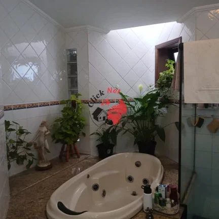 Imagem Belo Sobrado à Venda no Bairro Nova Petrópolis em São Bernado do Campo