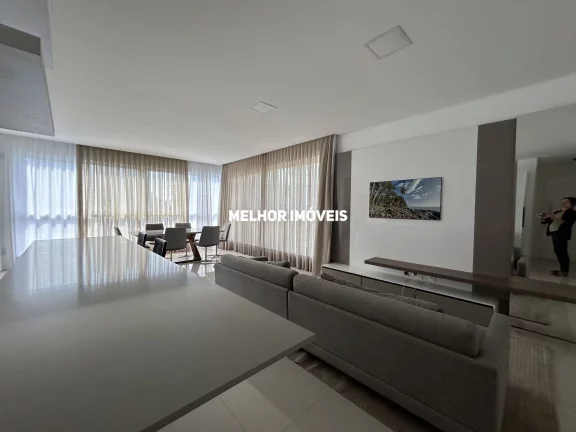 Imagem Apartamento á venda com 03 suítes localizado no Centro de Balneário Camboriú.