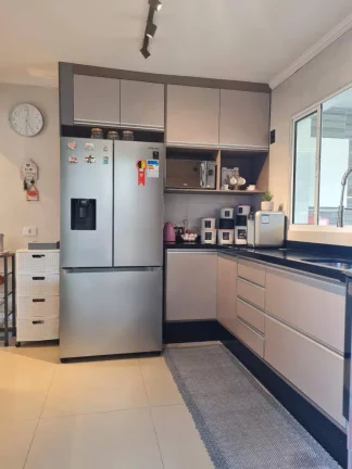 Imagem Sobrado semi geminado 98 m², 3 dorm / 1 suíte, gourmet, ótima localização!