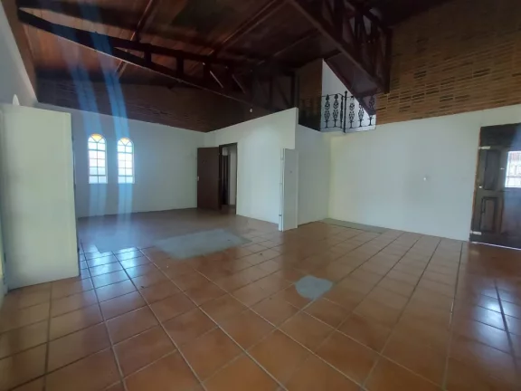 Imagem Casa Térrea para Locação Comercial na Granja Viana