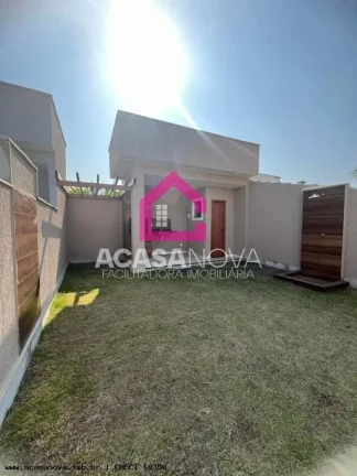 Imagem Casa para Venda em Maricá, Jardim Atlântico Leste (Itaipuaçu), 3 dormitórios, 1 suíte, 1 banheiro, 2 vagas