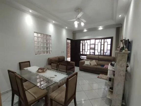Imagem Casa com 2 dormitórios à venda, 175 m² por R$ 700.000 - Ocian - Praia Grande/SP