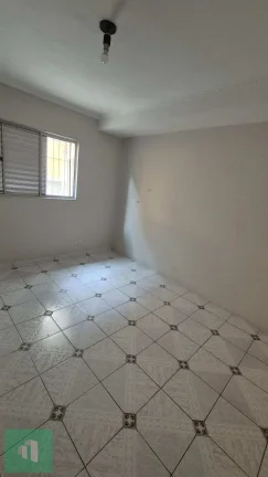 Imagem Casa para alugar em São Bernardo do Campo, Taboão, com 2 quartos