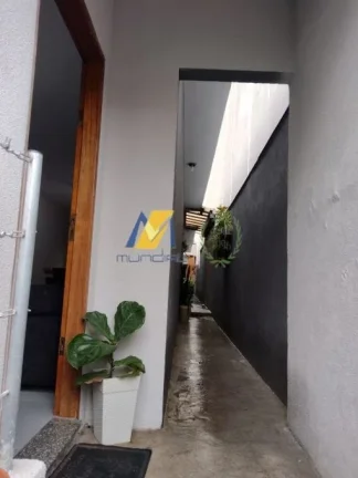 Imagem Linda Casa com 155mts² de área útil, 2 dormitórios amplos
