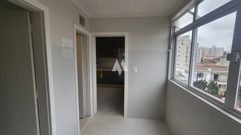 Imagem Apartamento em Ponta da Praia, Totalmente Reformado, 2 dormitórios, , 1 vaga, Santos/SP