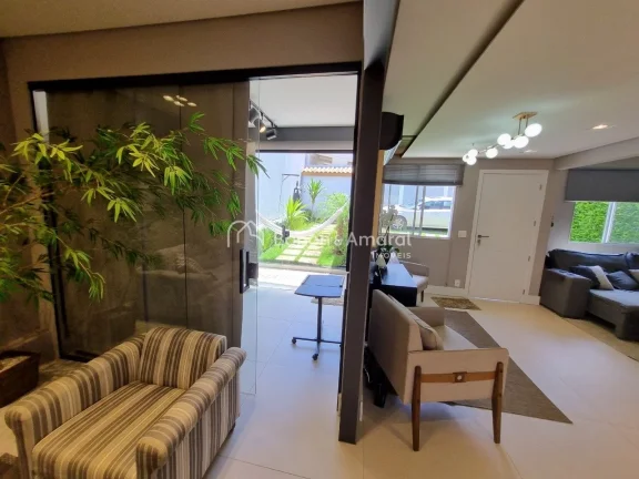 Imagem Casa recém reformada, com decoração moderna-contemporânea, instalações todas novas. Ambientes ...