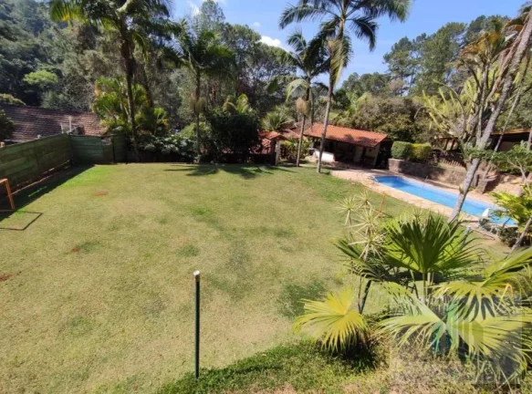 Imagem Chácara com 3 quartos, 1300m2, à venda em Mairiporã, Terra Preta
