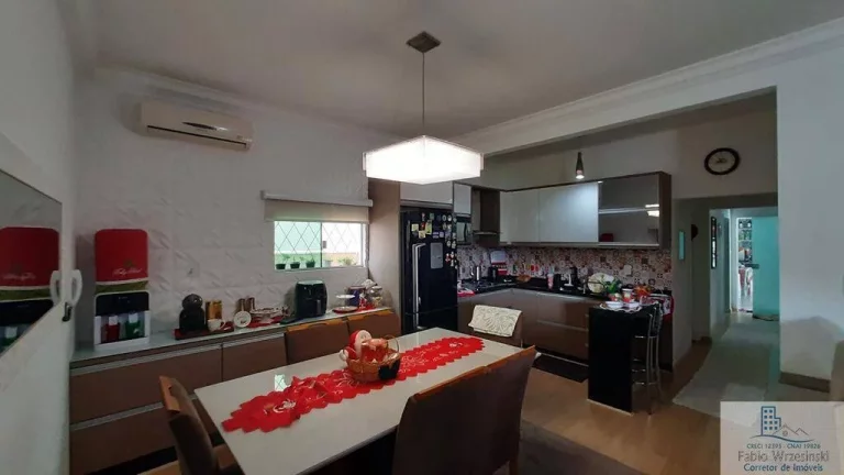 Imagem Vendo Casa com Piscina bairro Santa catarina em Joinville SC