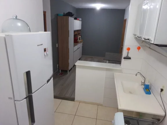 Imagem Apartamento com 2 dormitórios, sala, cozinha americana, banheiro, Garagem com 1 vaga cobertura. O c...