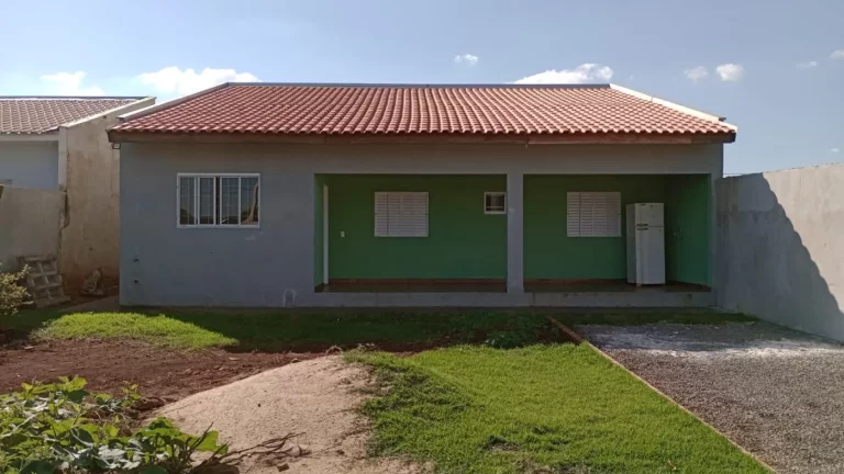 Imagem Casas 2 Quartos para Venda em Engenheiro Beltrão, IVAILÂNDIA, 2 dormitórios, 1 banheiro
