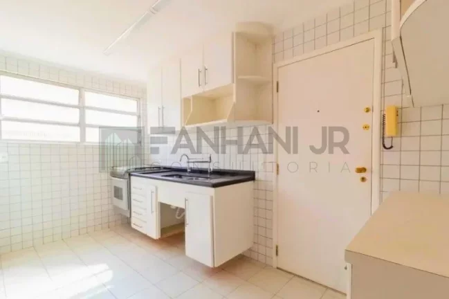 Imagem Apartamento à venda em São Paulo-SP, Itaim Bibi: 3 quartos, 1 suíte, 2 salas, 3 banheiros, 2 vagas, 107m². Venha conferir!