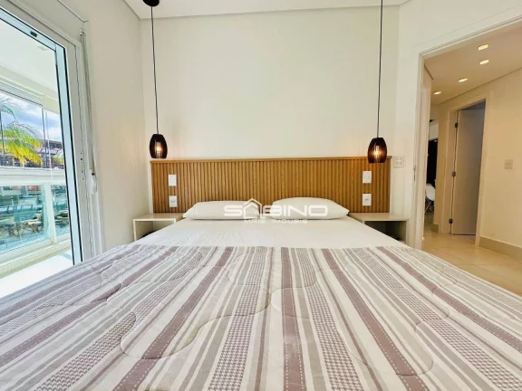 Imagem Aluguel anual na Riviera, Apartamento Pé na Areia, com 3 dormitórios 1 suíte, com 90m² de área útil, 2 vagas de garagem