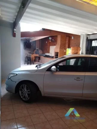 Imagem Casa linda, com móveis planejados em todos os ambientes e um excelente espaço Gourmet para pizza e churrasco, 10 minutos a pé do metrô Conceição.